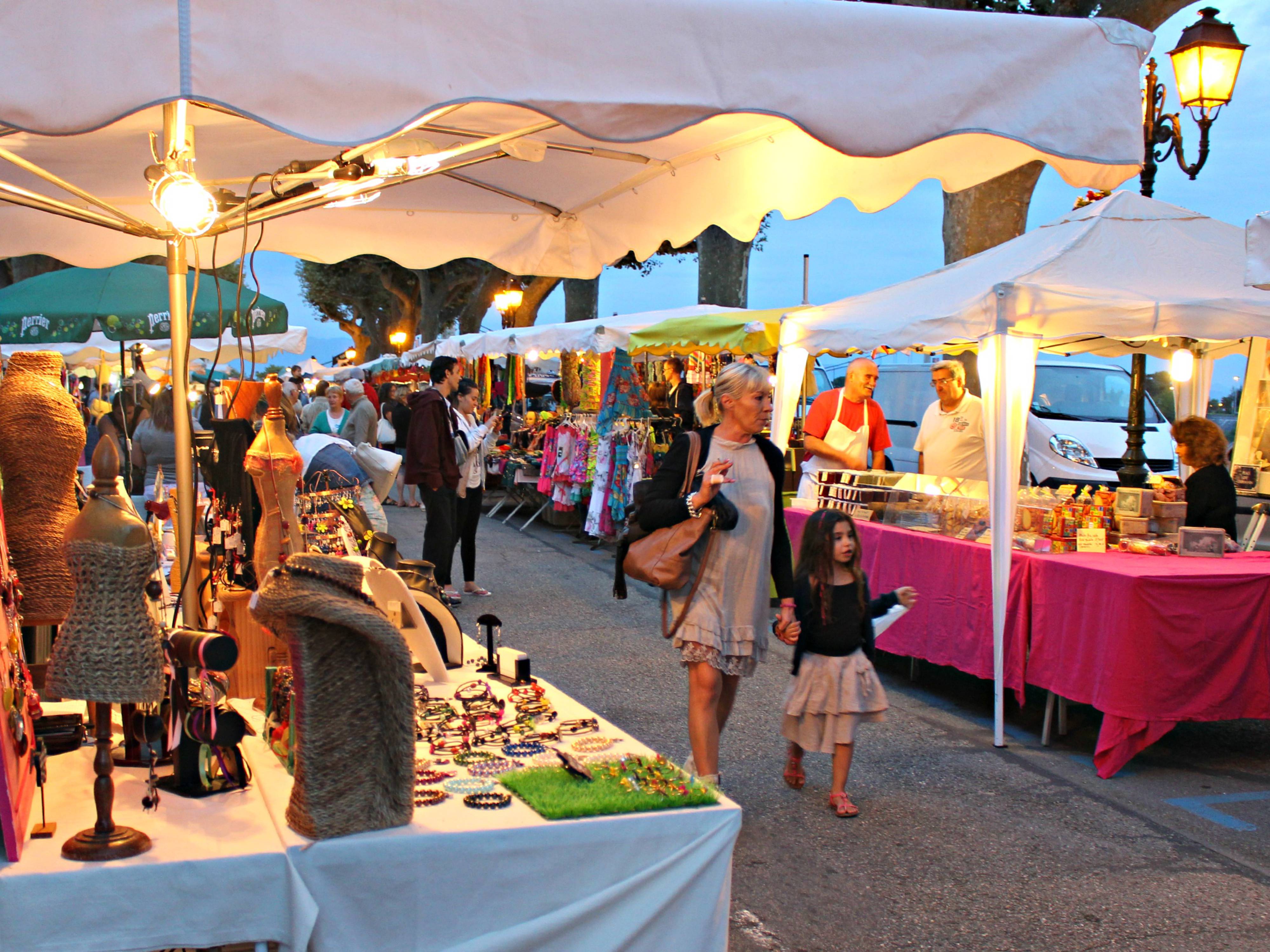 Marché nocturne TAIN