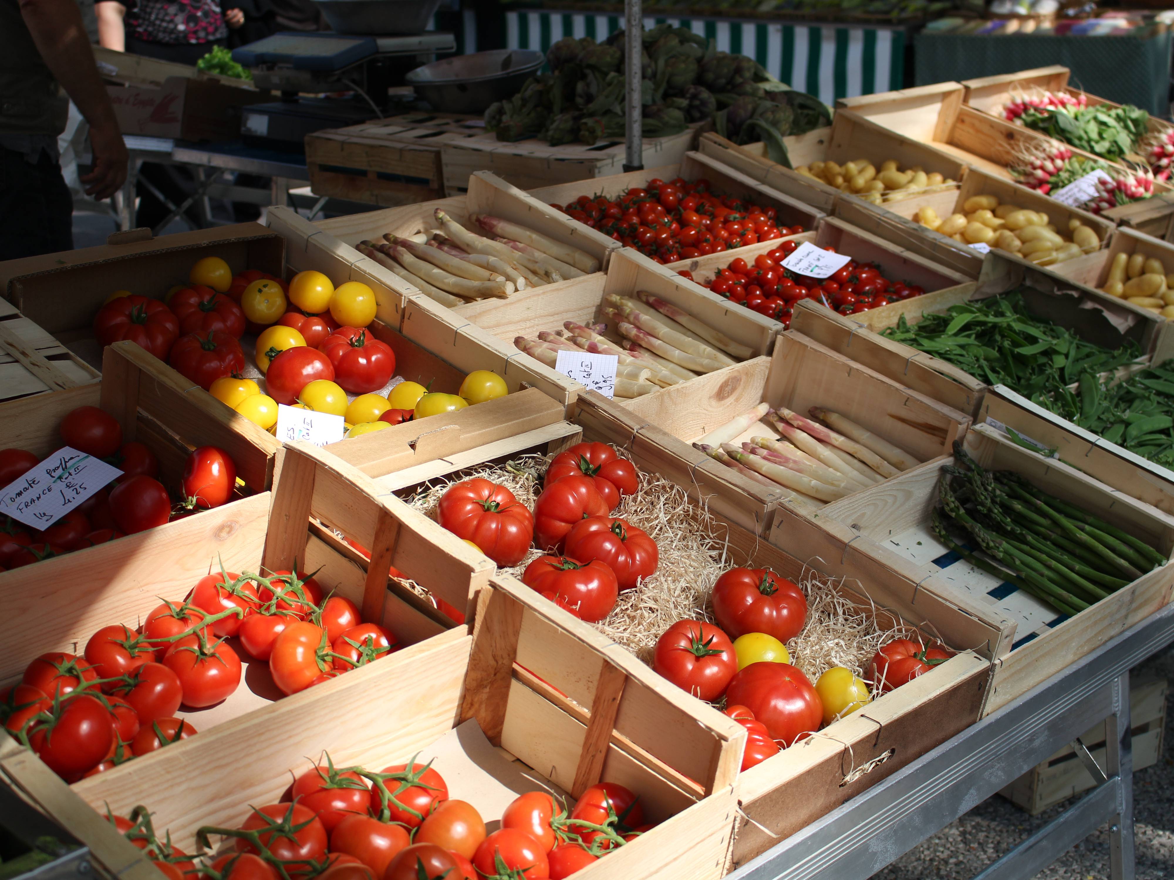 Panier de légumes de saison