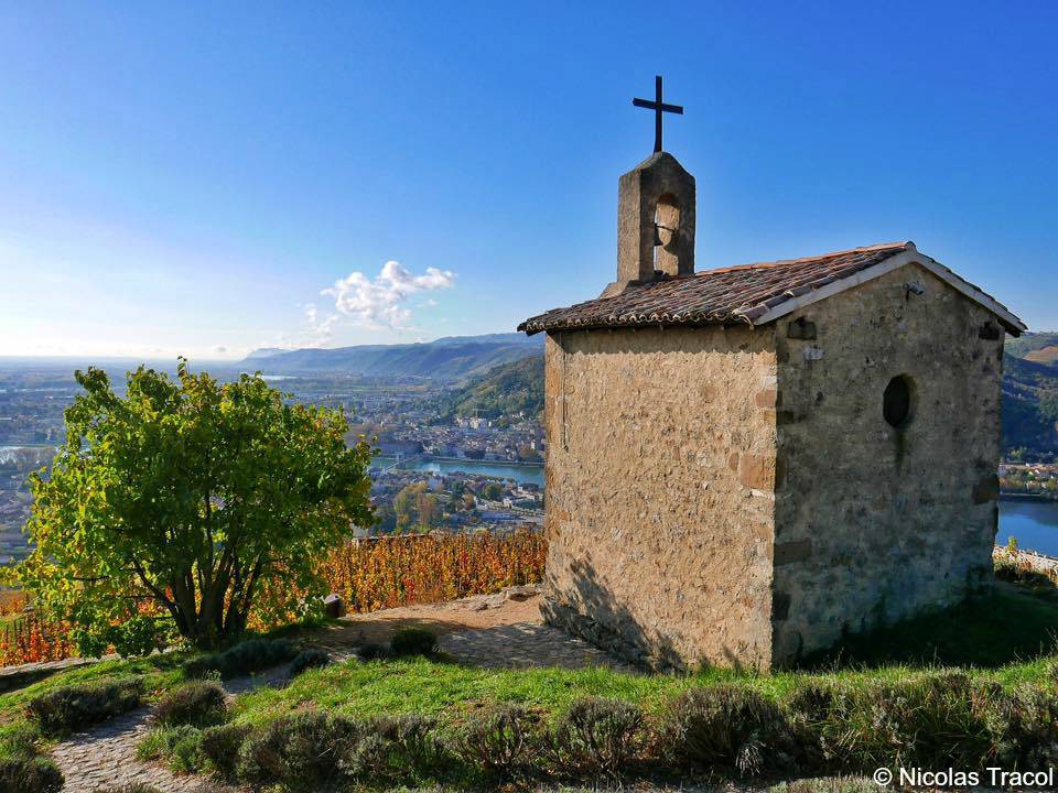 chapelle-automne © Nicolas Tracol.jpg