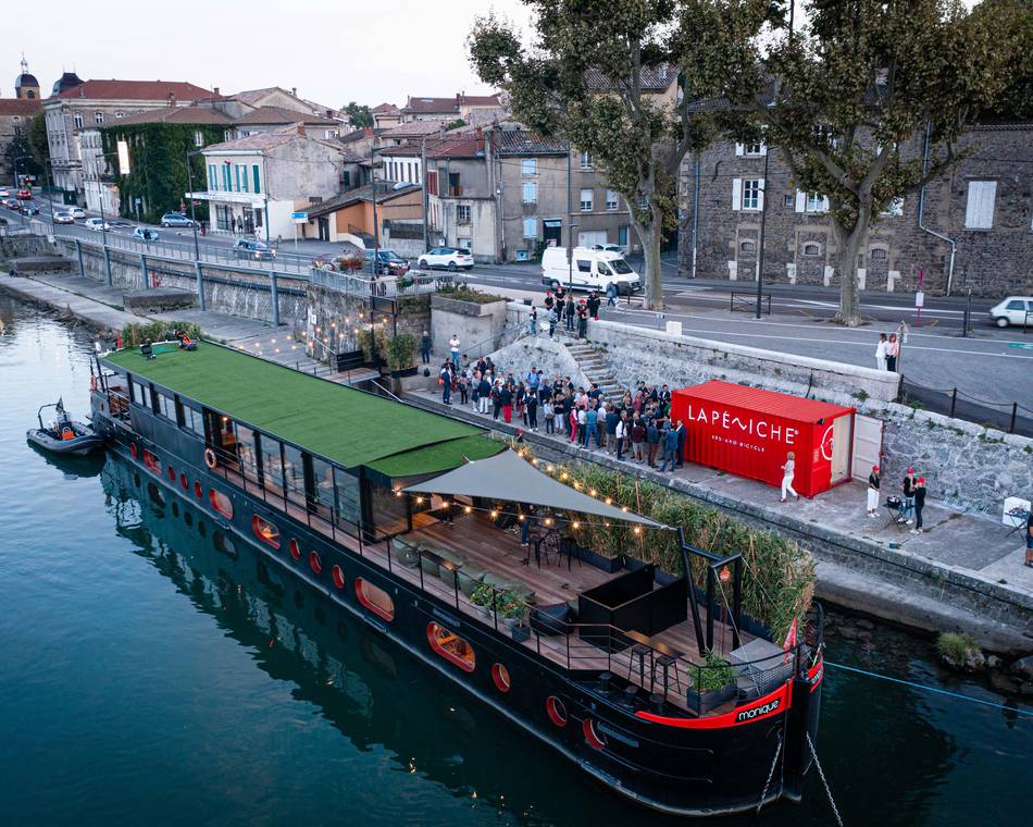 Christophe a passé une nuitée à bord de la Péniche Bed and Bicycle, un hébergement insolite le long de la ViaRhôna