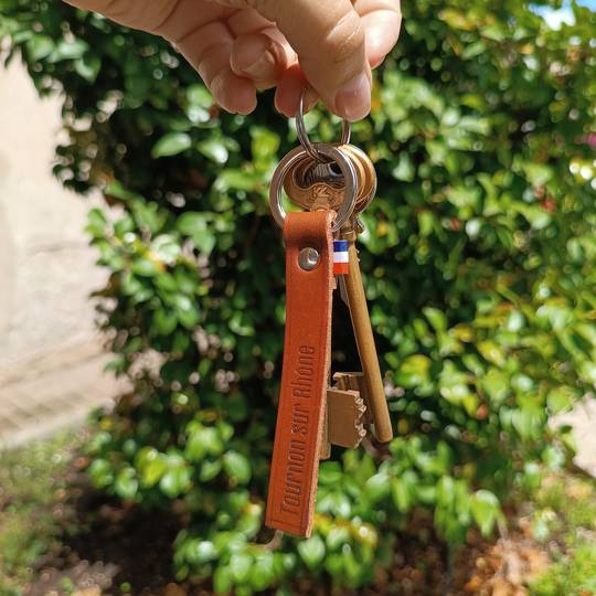 Porte-clés cuir tournon