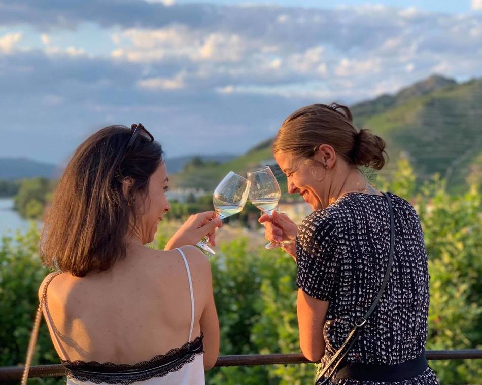 Experience a summer in the heart of the Rhône Valley, discovering the Crozes-Hermitage, Saint-Joseph & Hermitage appellations.