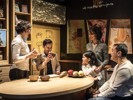 déguster du chocolat pendant le séjour viarhona 
