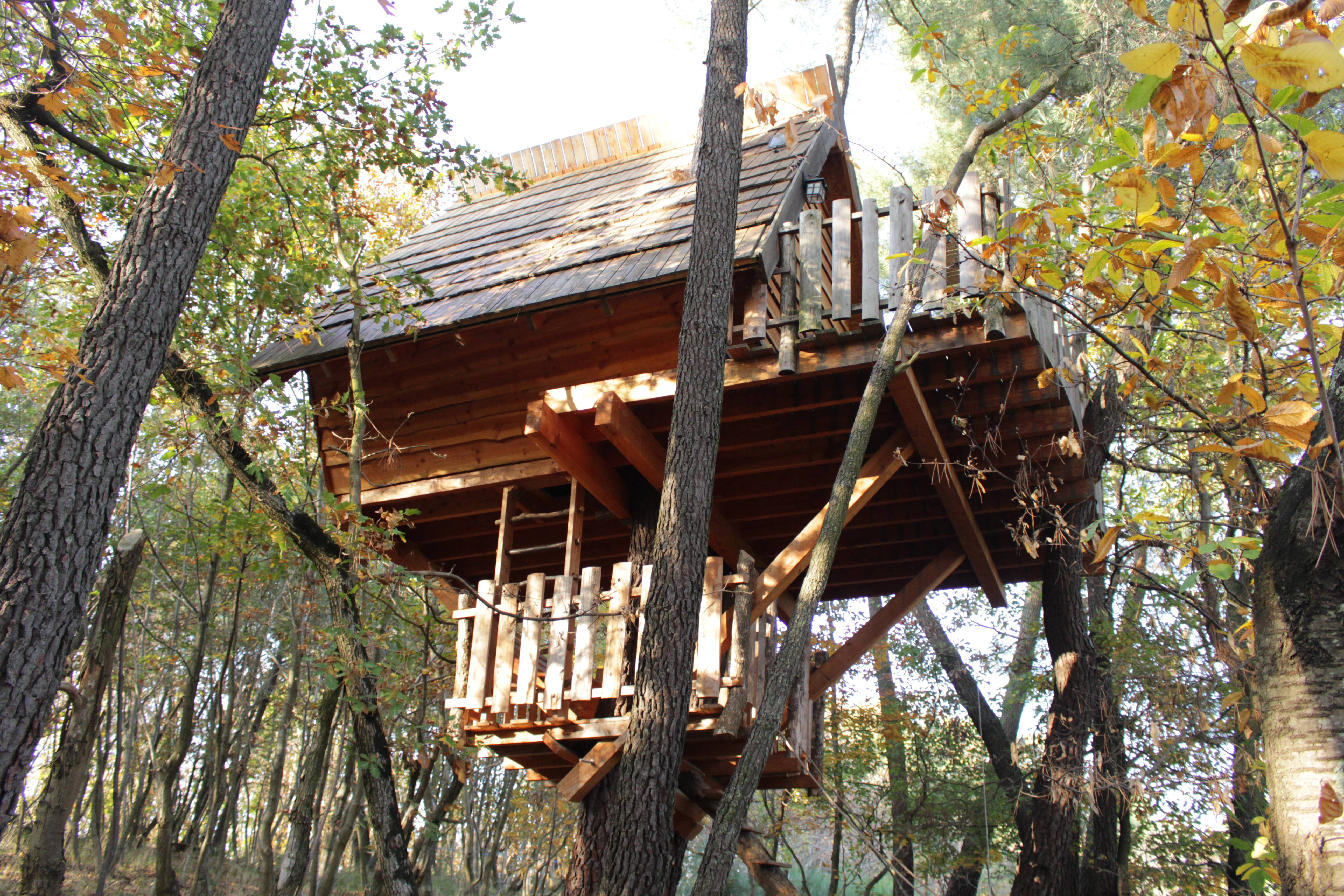 Cabanes des Collines
