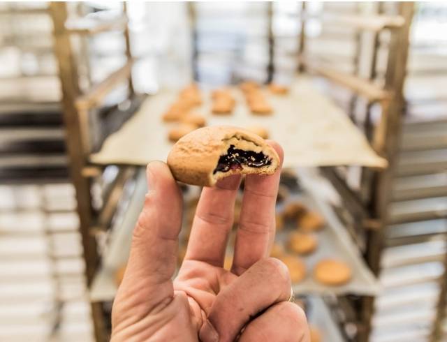 Pitot : Une biscuiterie artisanale à Tain de l’Hermitage