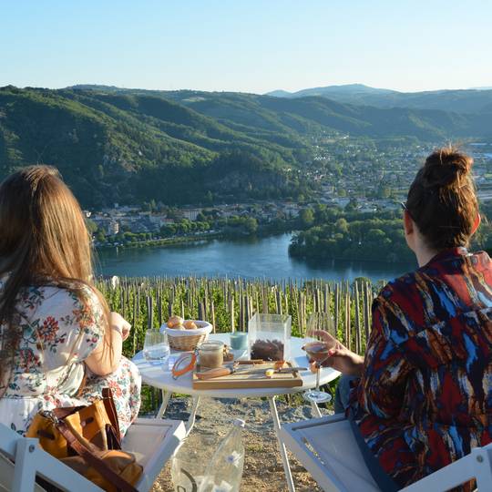 Bar éphémère à la Chapelle de l'Hermitage - par le Vineum de Jaboulet