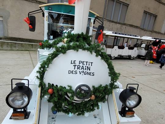 Train des vinges de Noël