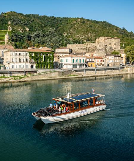Les canotiers à Tournon-sur-rhone