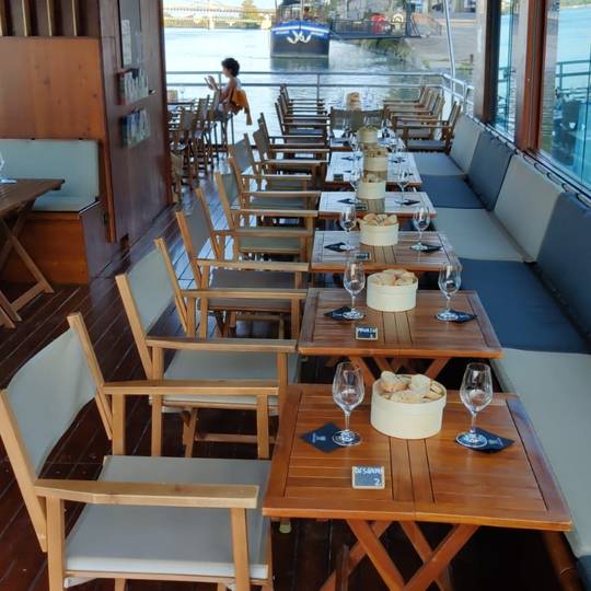 Verre de verre croisière sur le Rhône