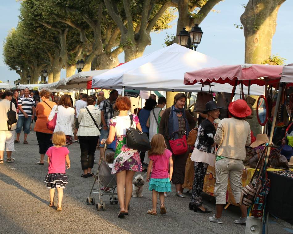 Leuke zomermarkten in Ardèche Hermitage
