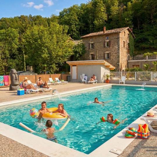 Camping MAUI - Tournon-sur-Rhône