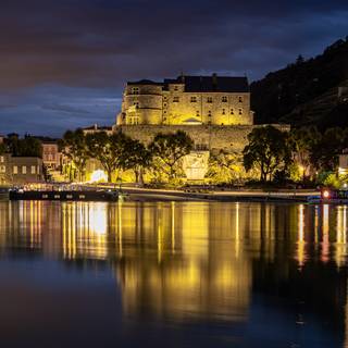Chateau-musée de Tournon-sur-Rhône de nuit