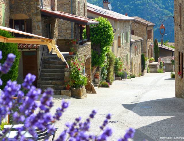 Boucieu le Roi: a village with outstanding character in Ardèche