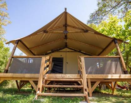 Lodging tents - Camping MAUI