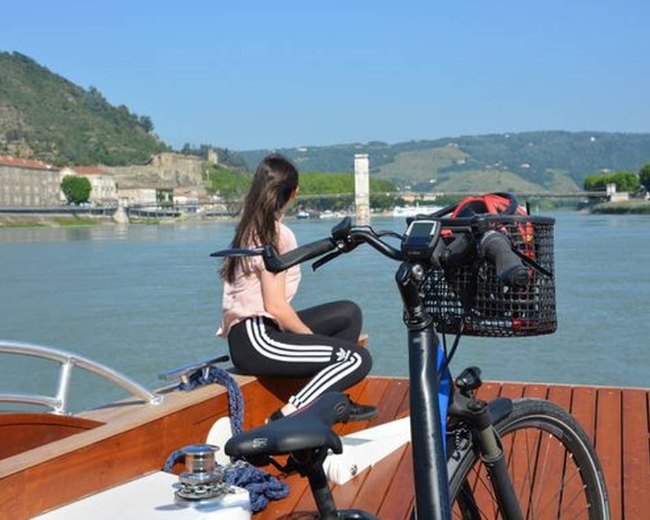 La boucle du Doux en bateau, Cyclo et Train Vapeur - La compagnie des canotiers