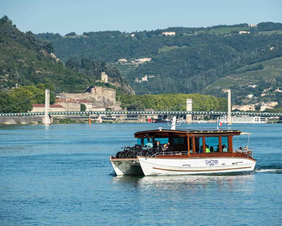 Kreuzfahrt in Hermitage mit den Canotiers