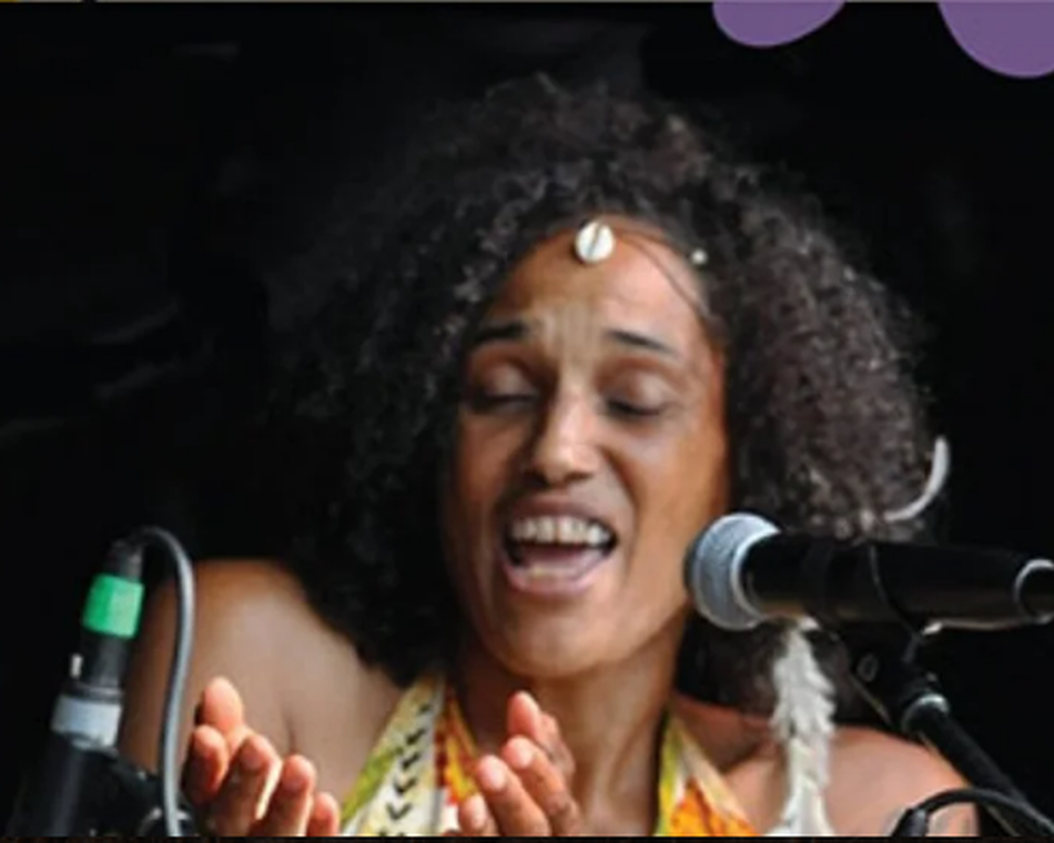 Concert avec Shelly Allone (poésie afro transe) - Point Commun