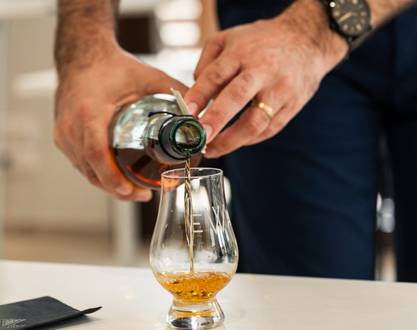 Whisky Tasting from Around the World - Terres de Syrah