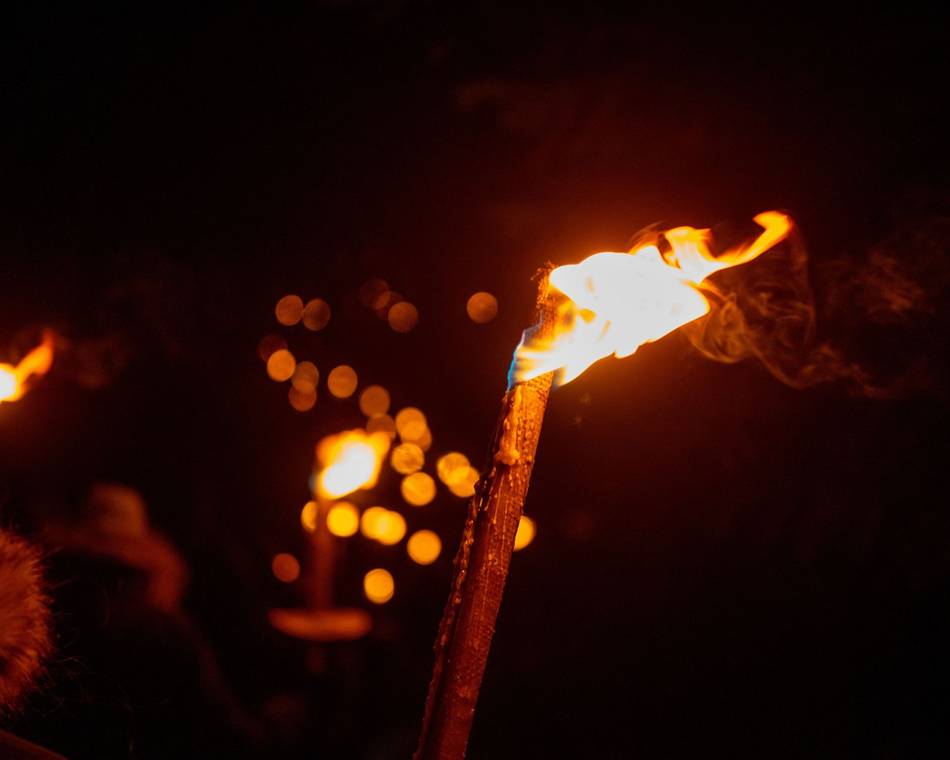 Marché de Noël et retraite aux flambeaux - Ecole du Sacré cœur de Mauves