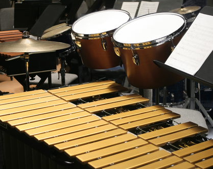 Polyphonies and percussion by Les Mecanos - Festival vochora