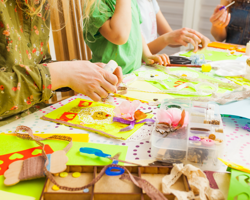 Atelier customise ton ours Bernie - Festival Partir en livre