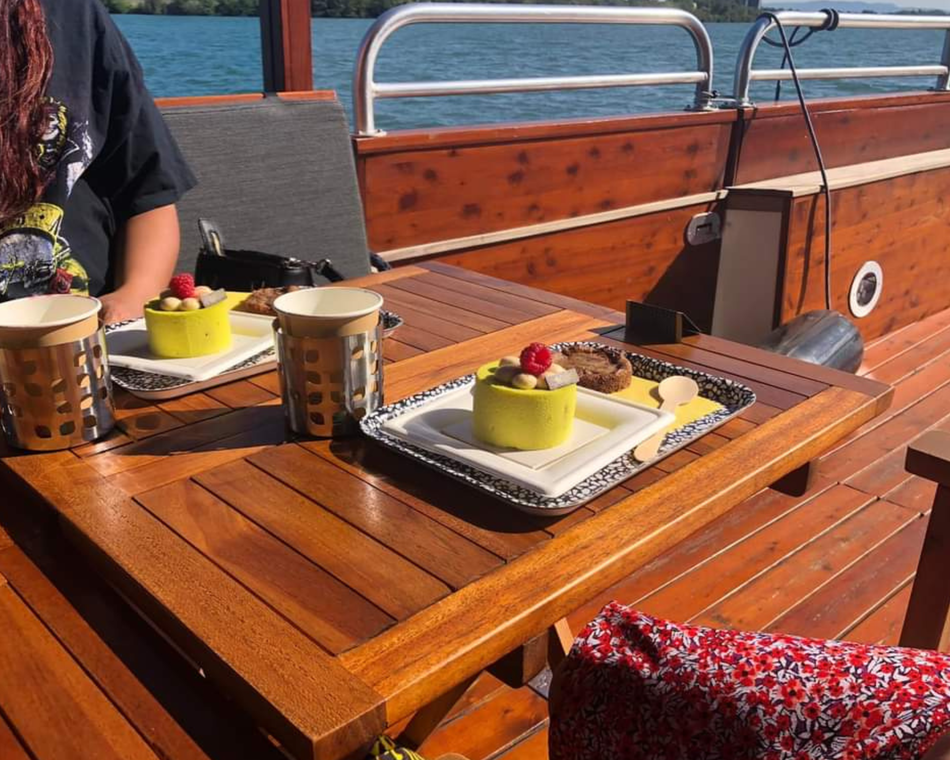 Brunch automnal sur le Rhône à Tournon avec la compagnie des canotiers