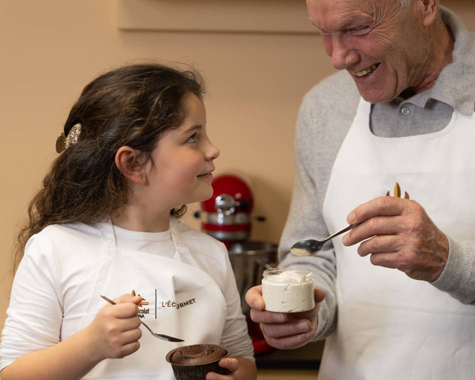 Le mi-cuit & chantilly - La Cité du Chocolat Valrhona