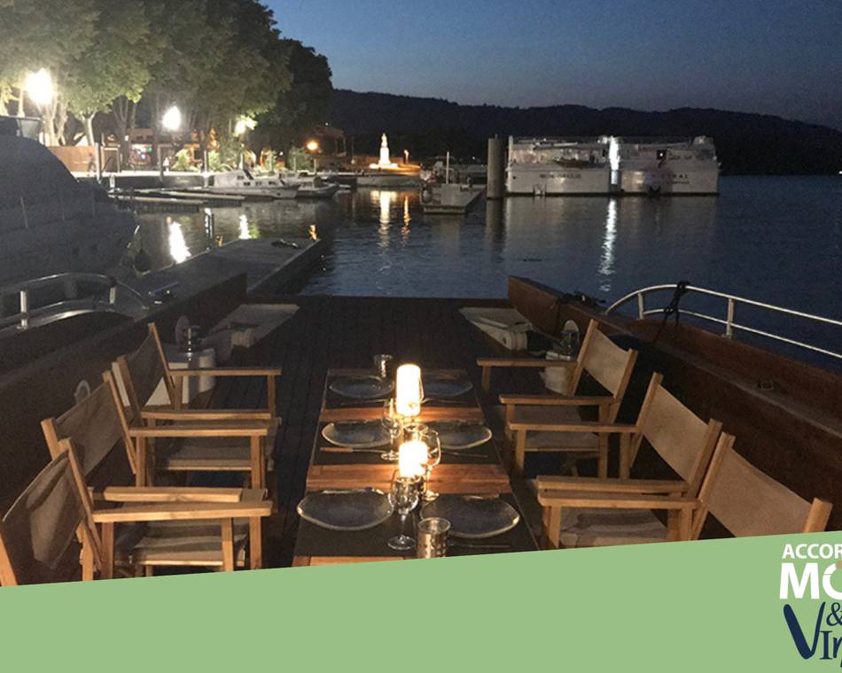 Croisière "l'instant dîner" à Tournon avec les Canotier et le Saint-Vic'