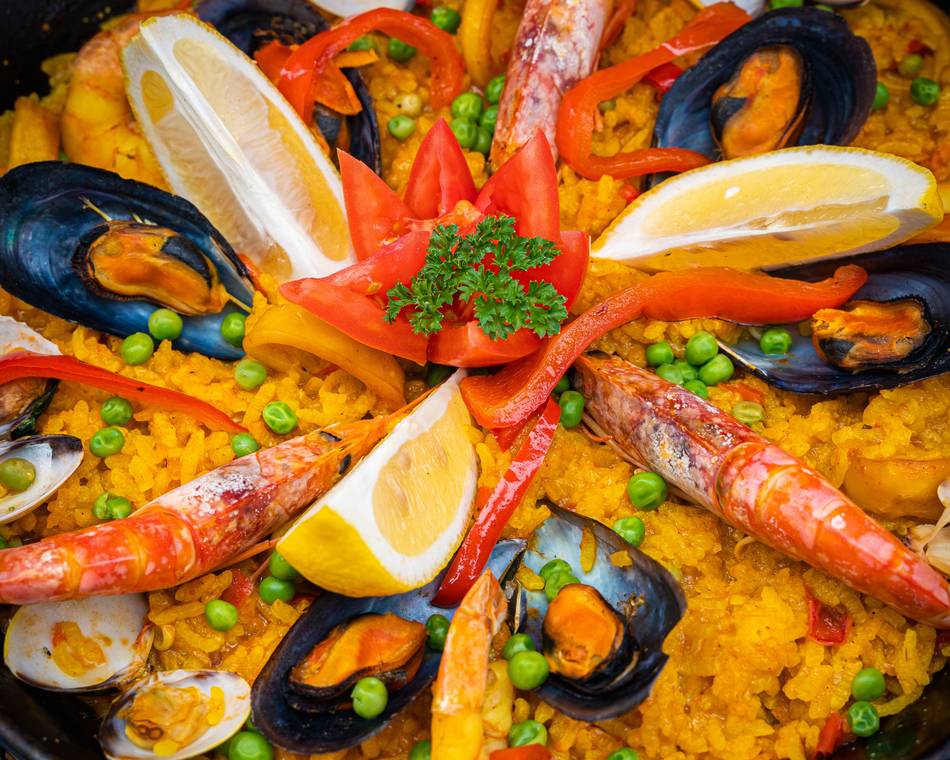 Soirée paella - Camping MAUI