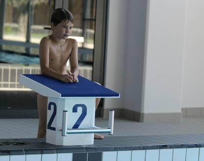 Stage de natation pour les vacances à Linaë
