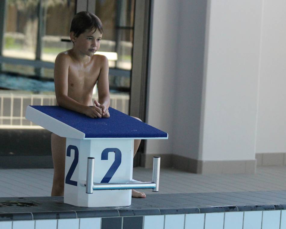Stage de natation pour les vacances à Linaë