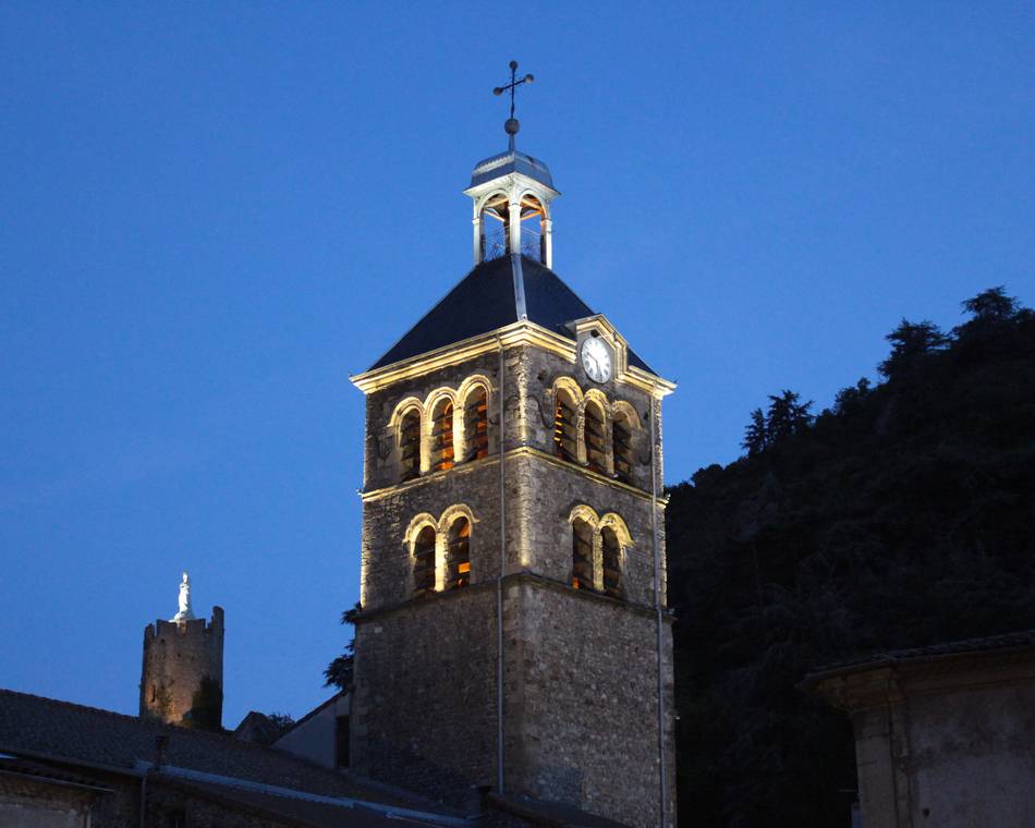 Die Stiftskirche Saint Julien