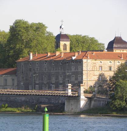 Gabriel Faure Gymnasium