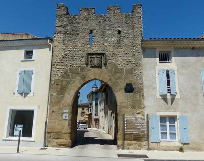 das Tor von Roussillon