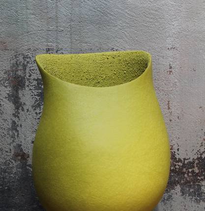 Ceramist Zélie Rouby